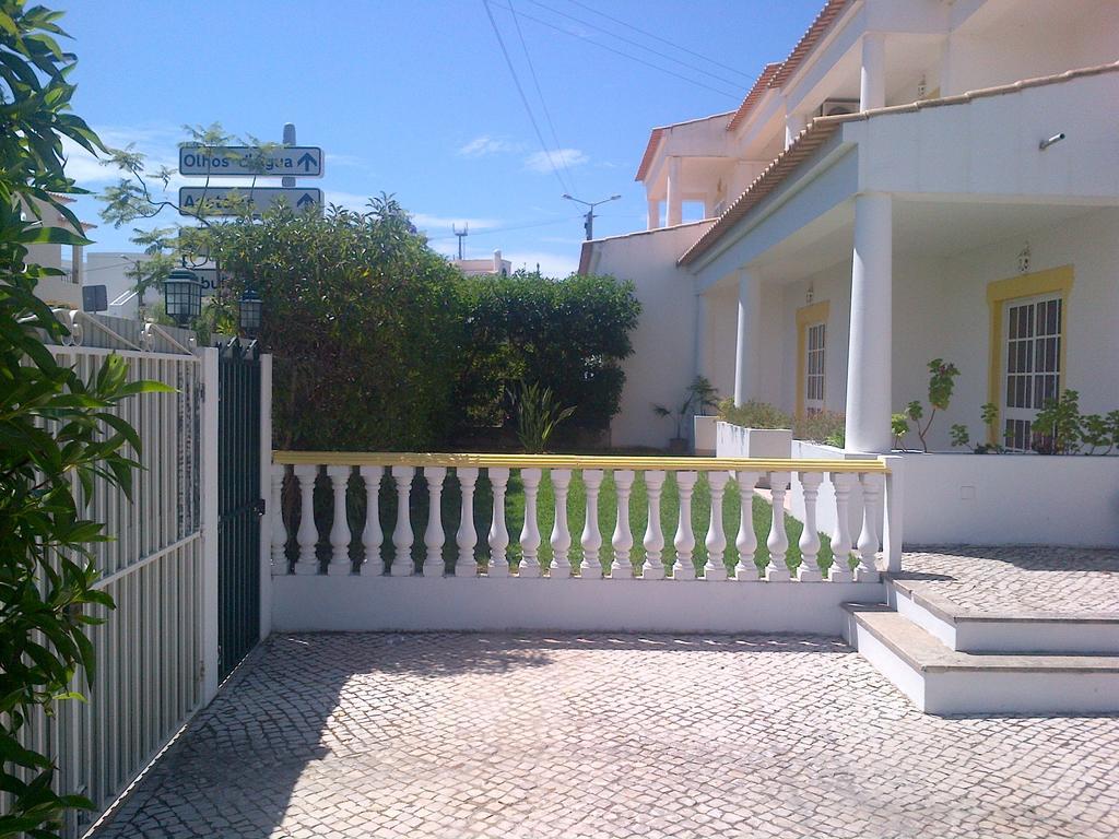 Roja Pé Villa *